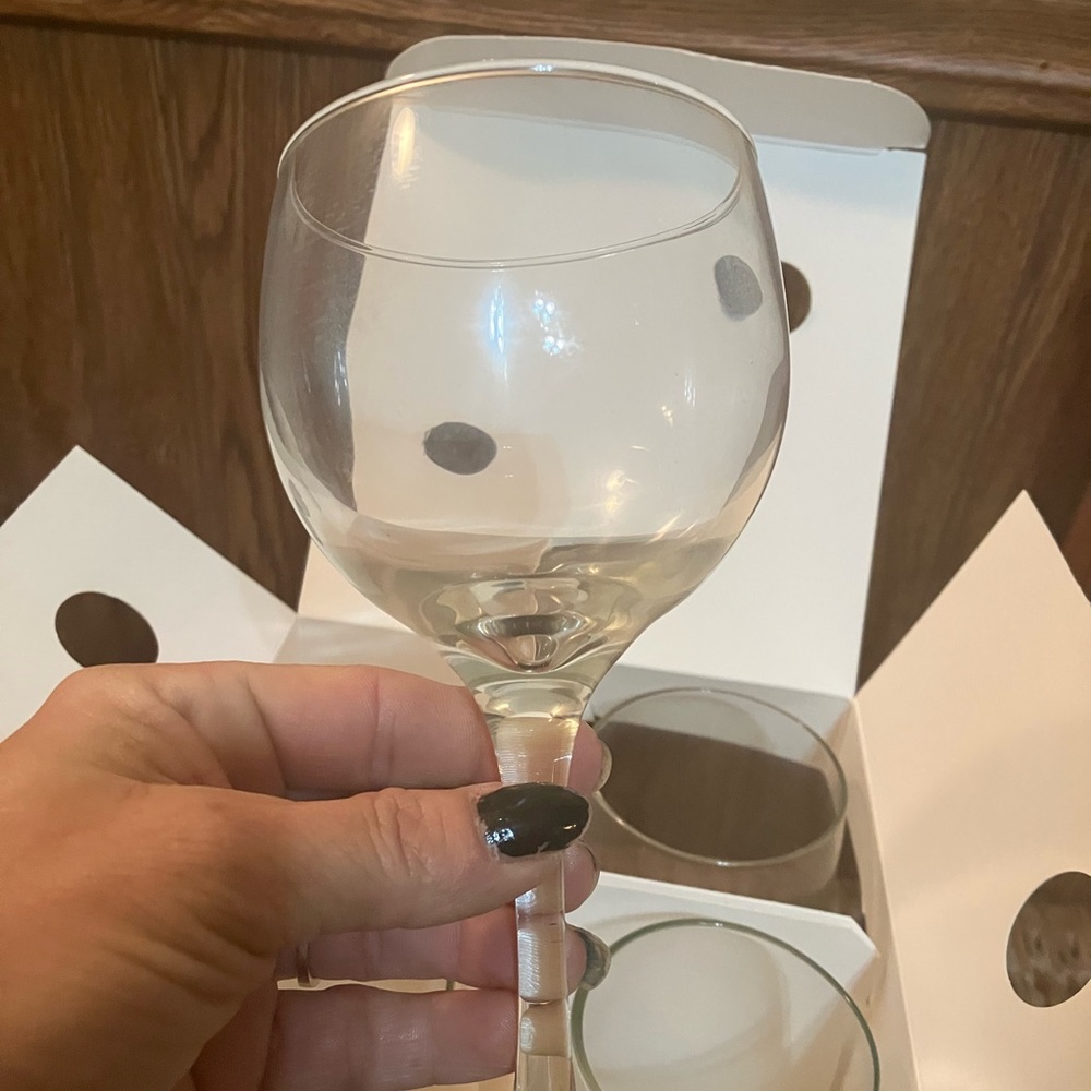 Set of Four Wine/Claret Glasses in Libbey Box